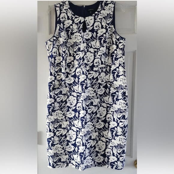 NWOT Lands’ End Navy White Floral Shift Dress Petite 6P Keyhole Stretch Pockets - Picture 6 of 13